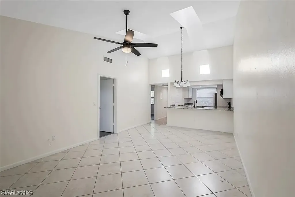 3739 SW 9th Avenue Cape Coral FL 33914