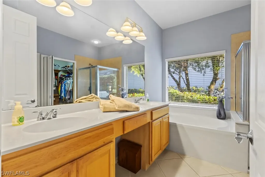 11740 Carradale Court Naples FL 34120