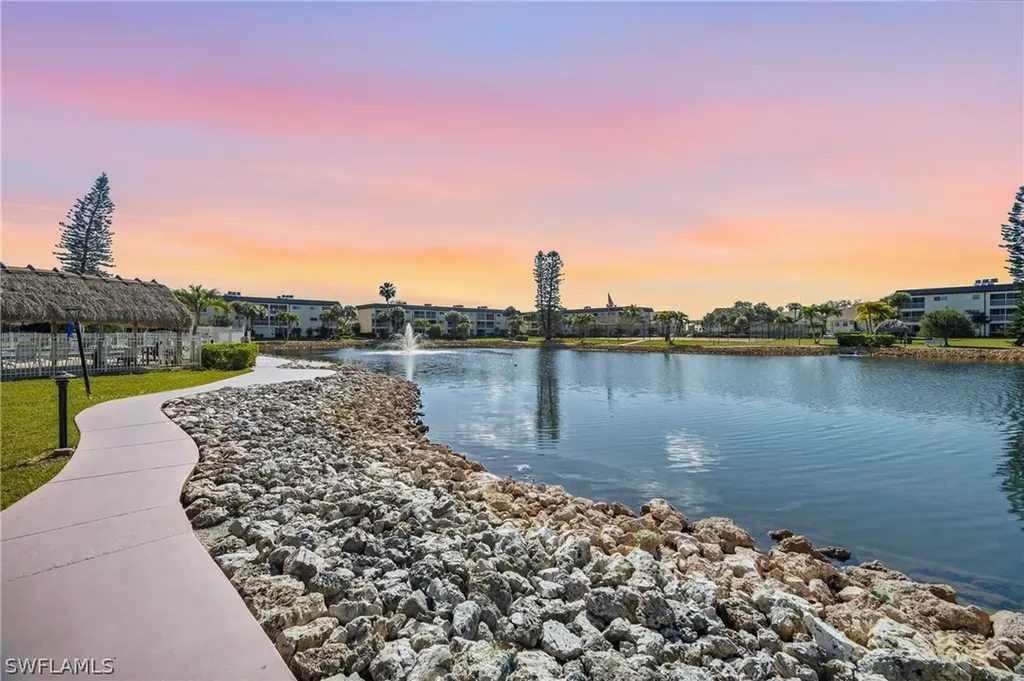 1010 Manatee Road Naples FL 34114