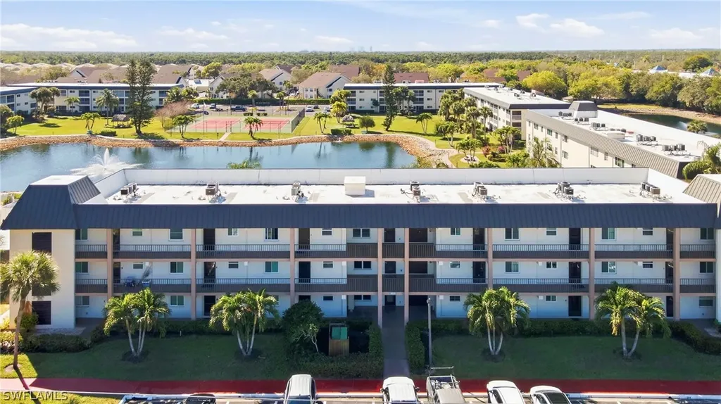 1010 Manatee Road Naples FL 34114