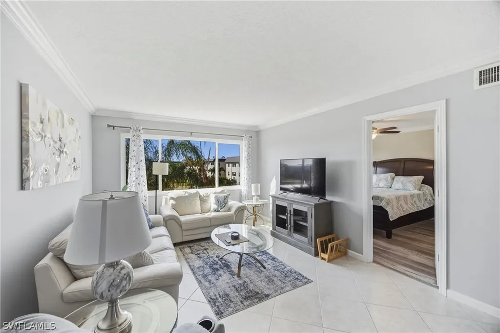 1010 Manatee Road Naples FL 34114