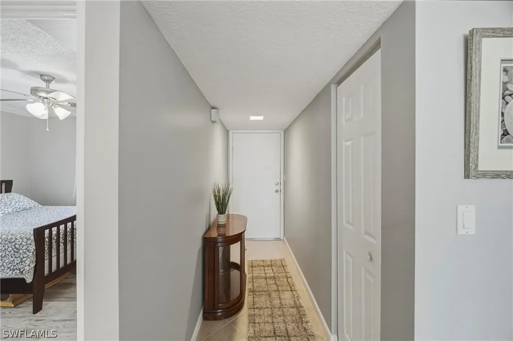 1010 Manatee Road Naples FL 34114