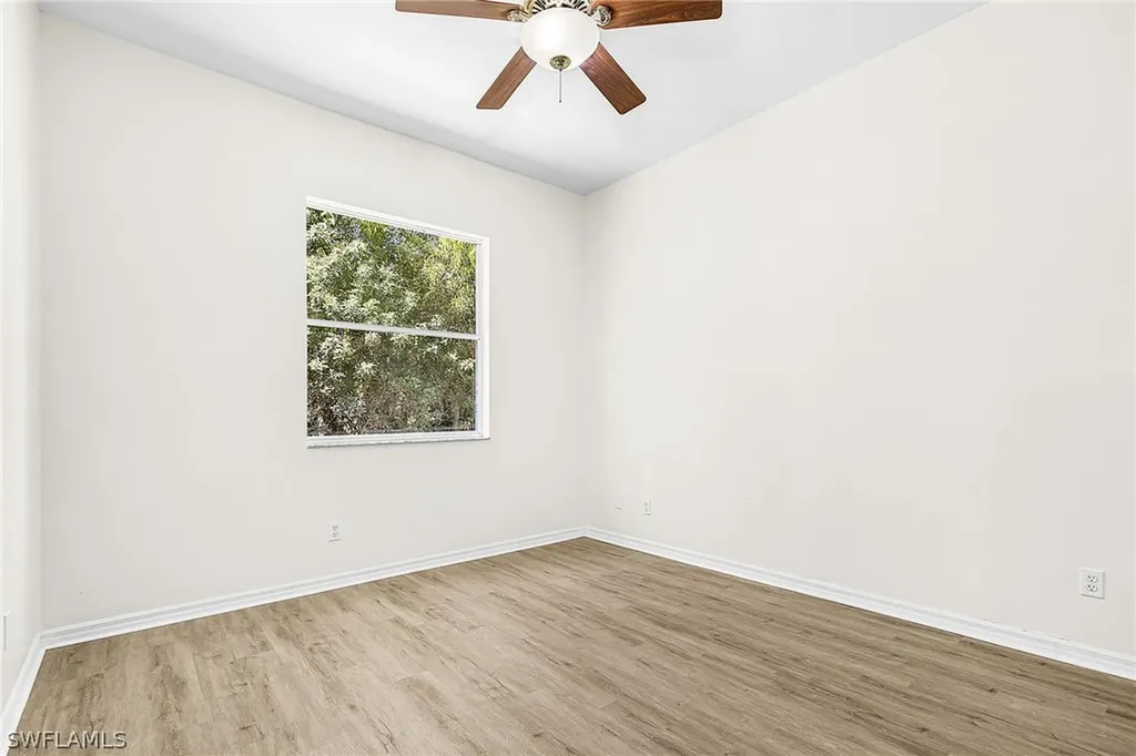 1440 16th Avenue NE Naples FL 34120
