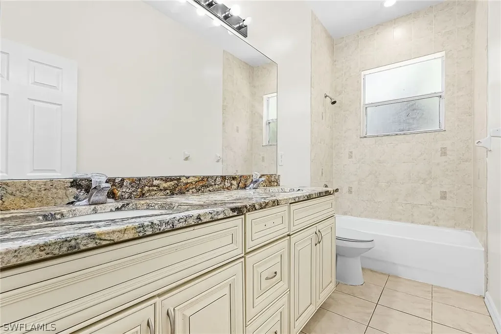 1440 16th Avenue NE Naples FL 34120