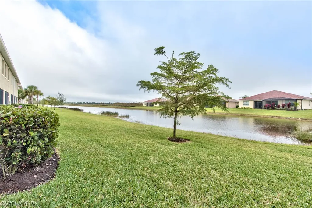 2612 Blossom Way Naples FL 34120