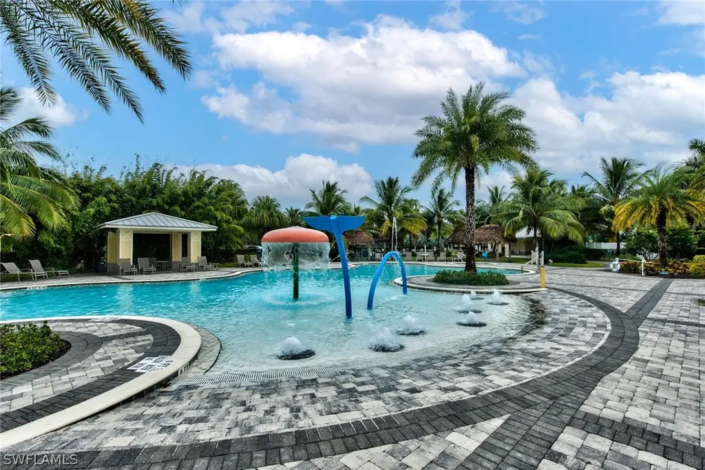2612 Blossom Way Naples FL 34120