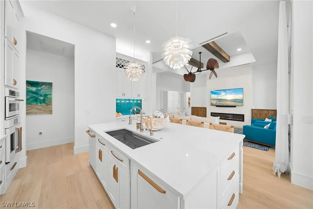 27000 Flamingo Drive Bonita Springs FL 34135