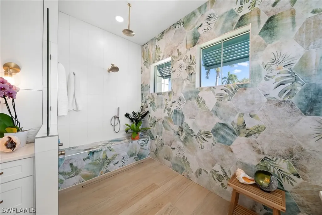 27000 Flamingo Drive Bonita Springs FL 34135