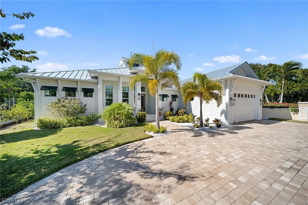 27000 Flamingo Drive Bonita Springs FL 34135