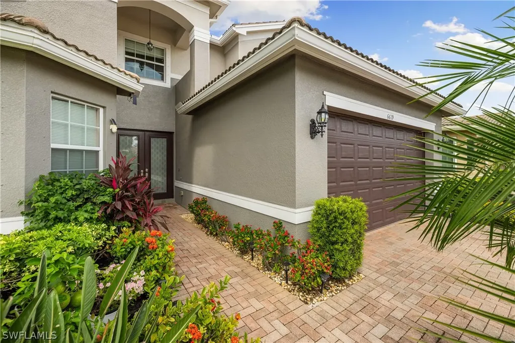 6619 Marbella Drive Naples FL 34105