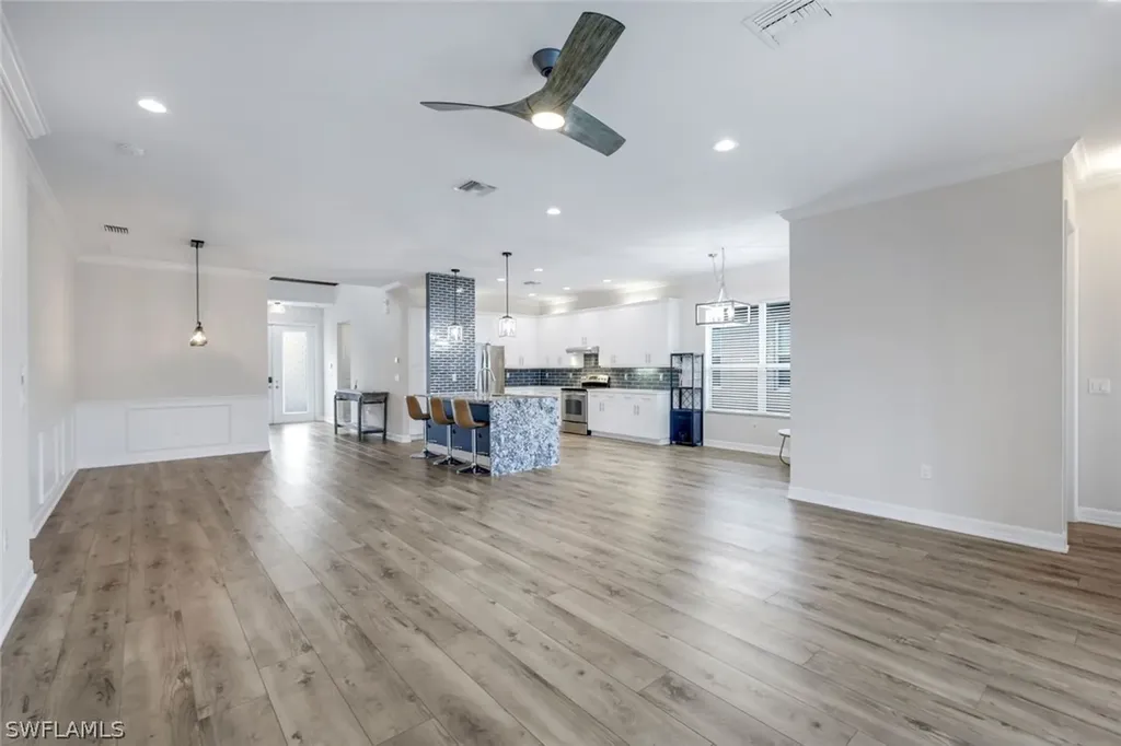 6619 Marbella Drive Naples FL 34105