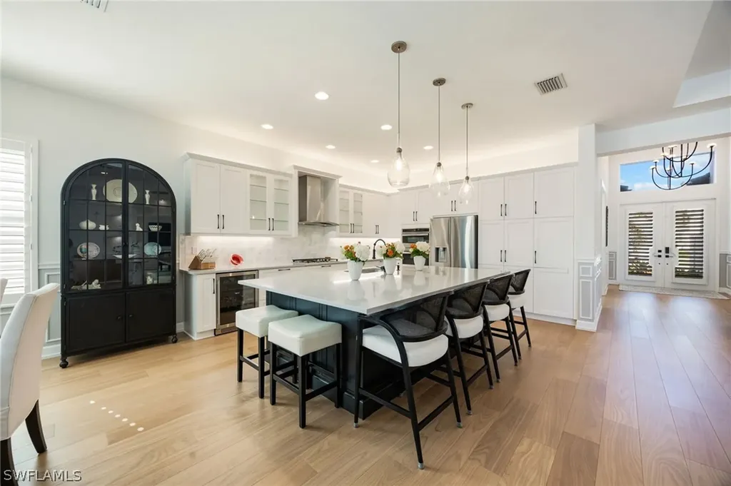 12128 Eucalyptus Way Naples FL 34120