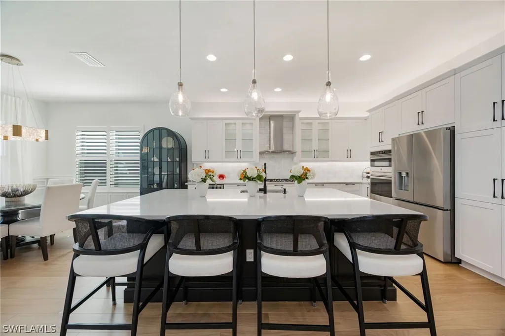 12128 Eucalyptus Way Naples FL 34120