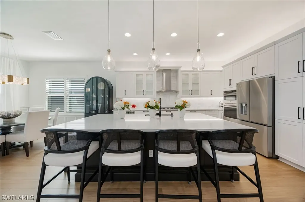 12128 Eucalyptus Way Naples FL 34120