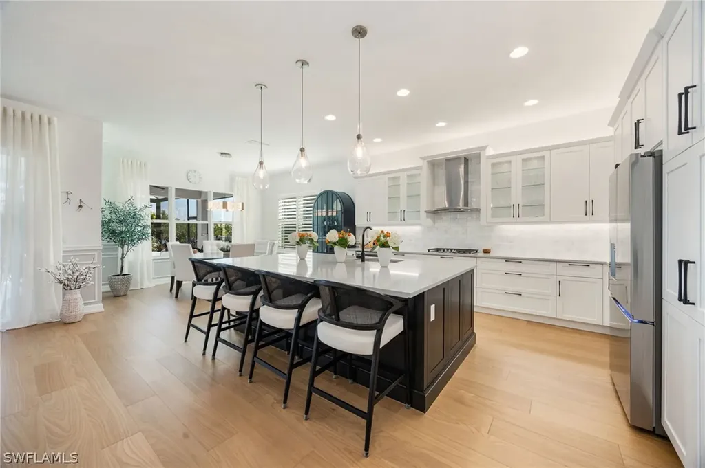 12128 Eucalyptus Way Naples FL 34120