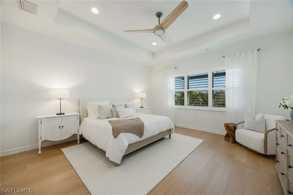 12128 Eucalyptus Way Naples FL 34120