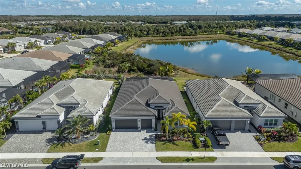 12128 Eucalyptus Way Naples FL 34120