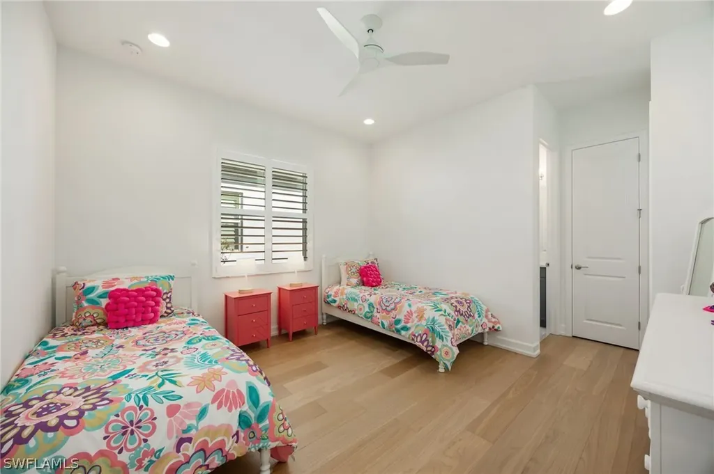12128 Eucalyptus Way Naples FL 34120