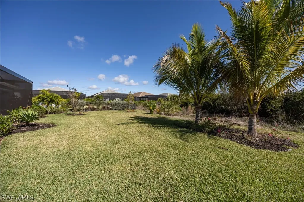 12128 Eucalyptus Way Naples FL 34120