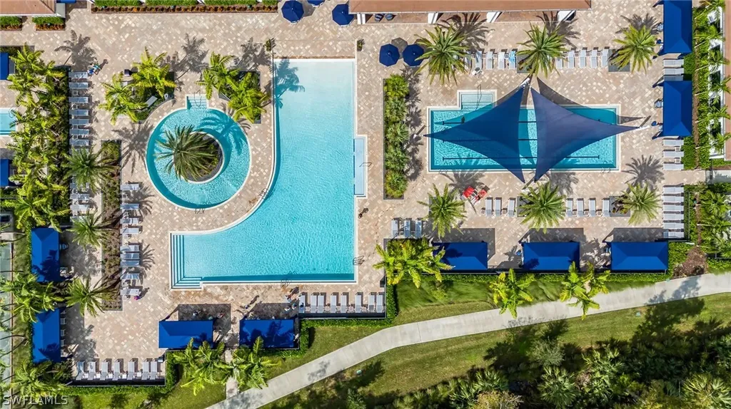 12128 Eucalyptus Way Naples FL 34120