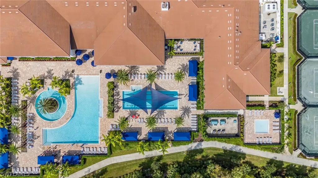 12128 Eucalyptus Way Naples FL 34120