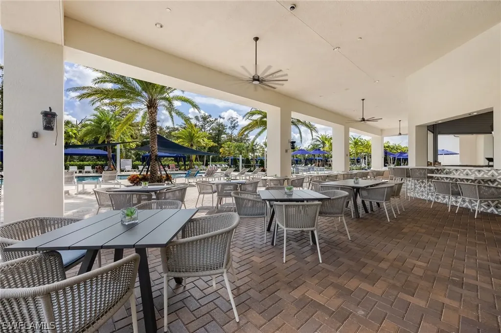 12128 Eucalyptus Way Naples FL 34120