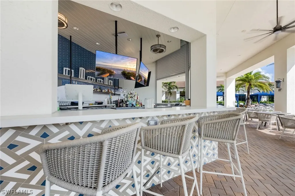 12128 Eucalyptus Way Naples FL 34120