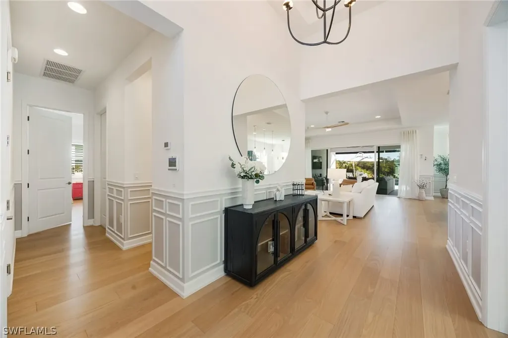12128 Eucalyptus Way Naples FL 34120
