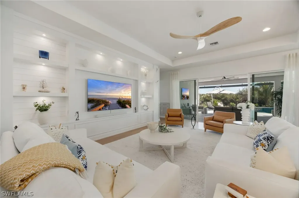 12128 Eucalyptus Way Naples FL 34120