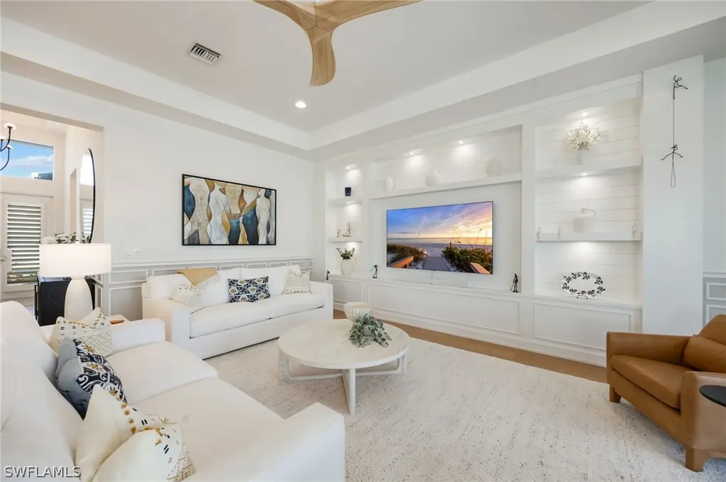 12128 Eucalyptus Way Naples FL 34120