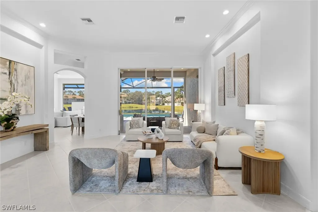 Naples FL, 1624 Manchester Court