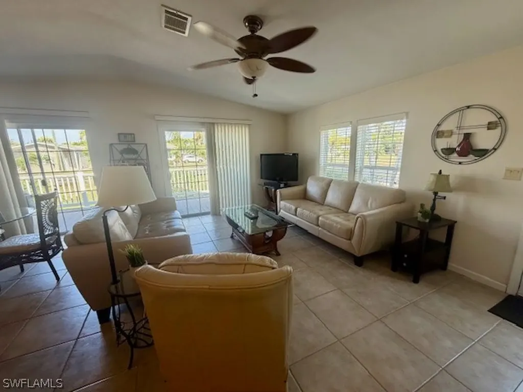 1671 Diamond Lake Circle Naples FL 34114