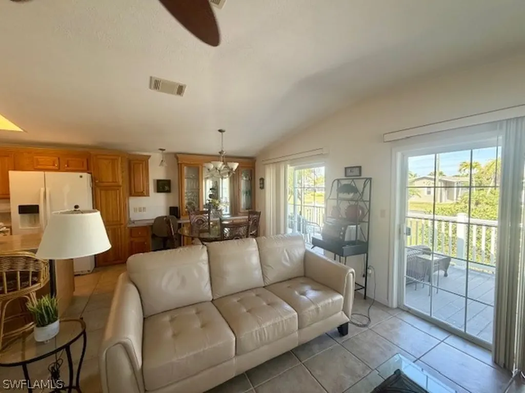 1671 Diamond Lake Circle Naples FL 34114