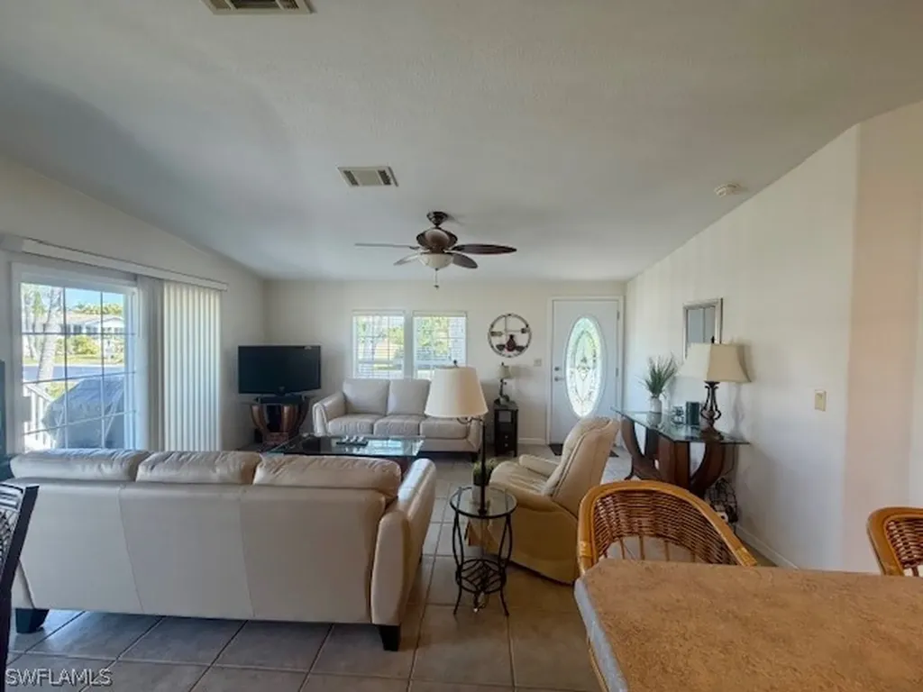 1671 Diamond Lake Circle Naples FL 34114