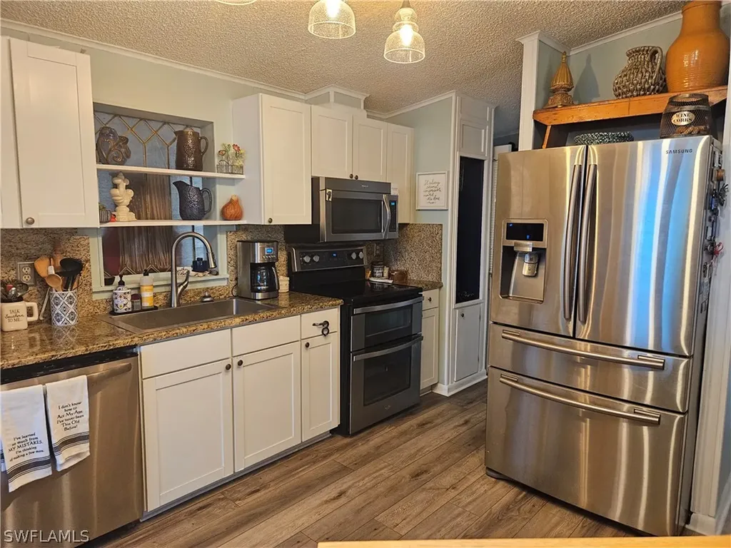 14 Peridot Avenue Naples FL 34114