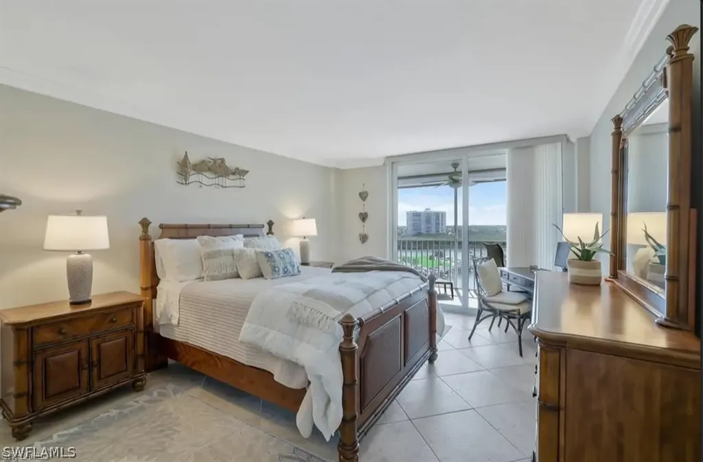 5 Bluebill Avenue Naples FL 34108