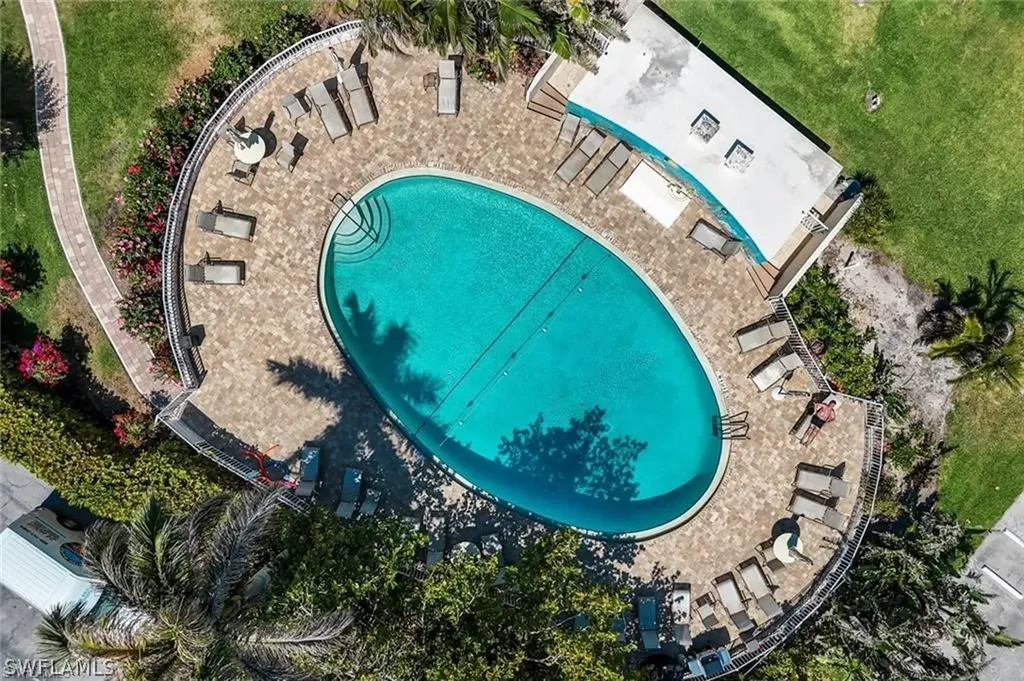5 Bluebill Avenue Naples FL 34108