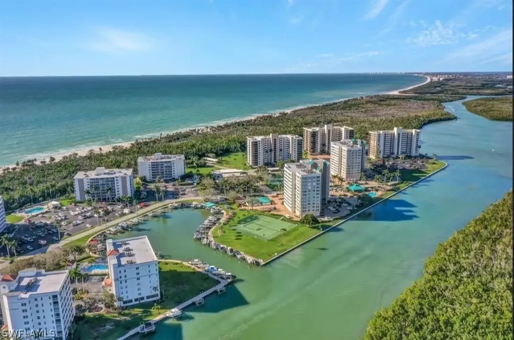5 Bluebill Avenue Naples FL 34108