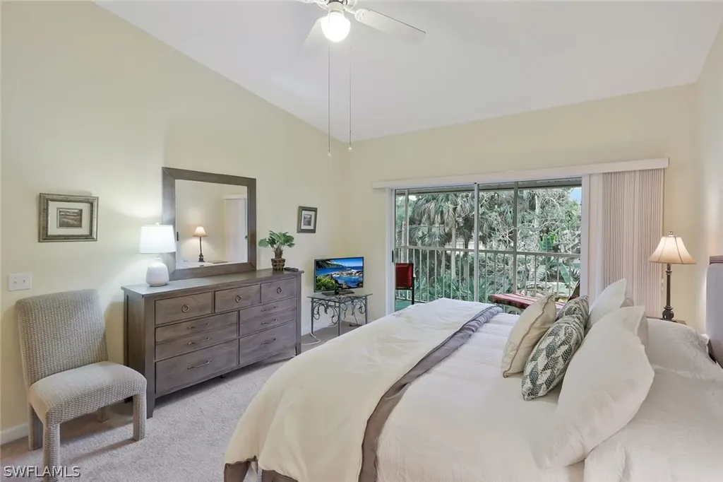 2305 Hidden Lake Drive Naples FL 34112