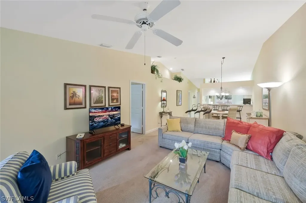 2305 Hidden Lake Drive Naples FL 34112