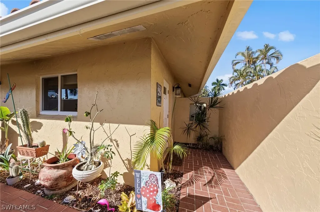 180 Harrison Road Naples FL 34112