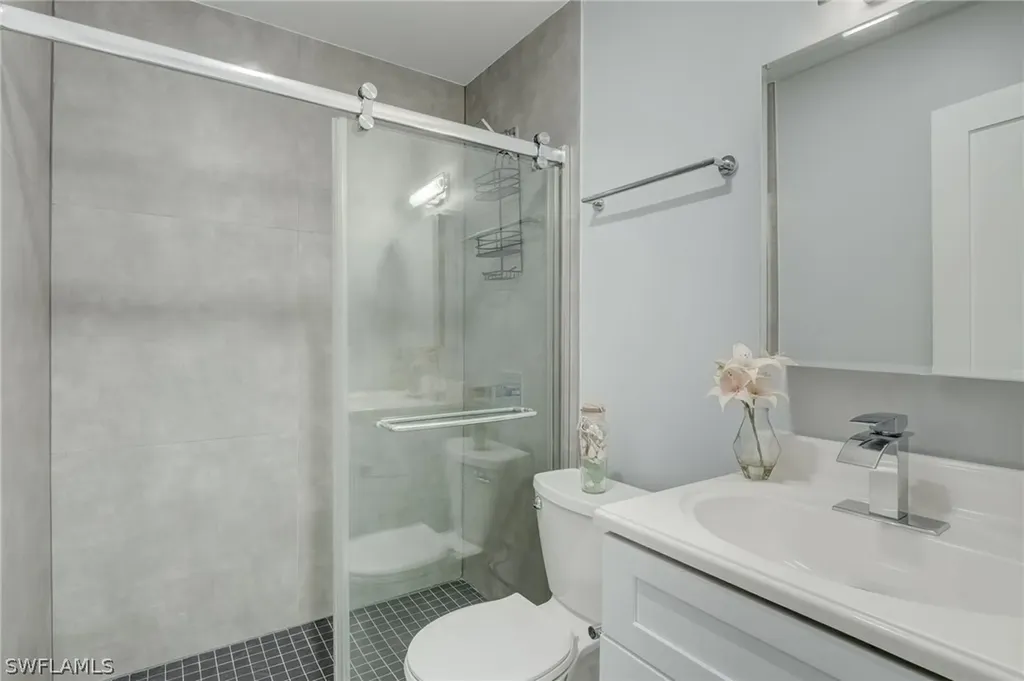 4518 W Alhambra Circle Naples FL 34103