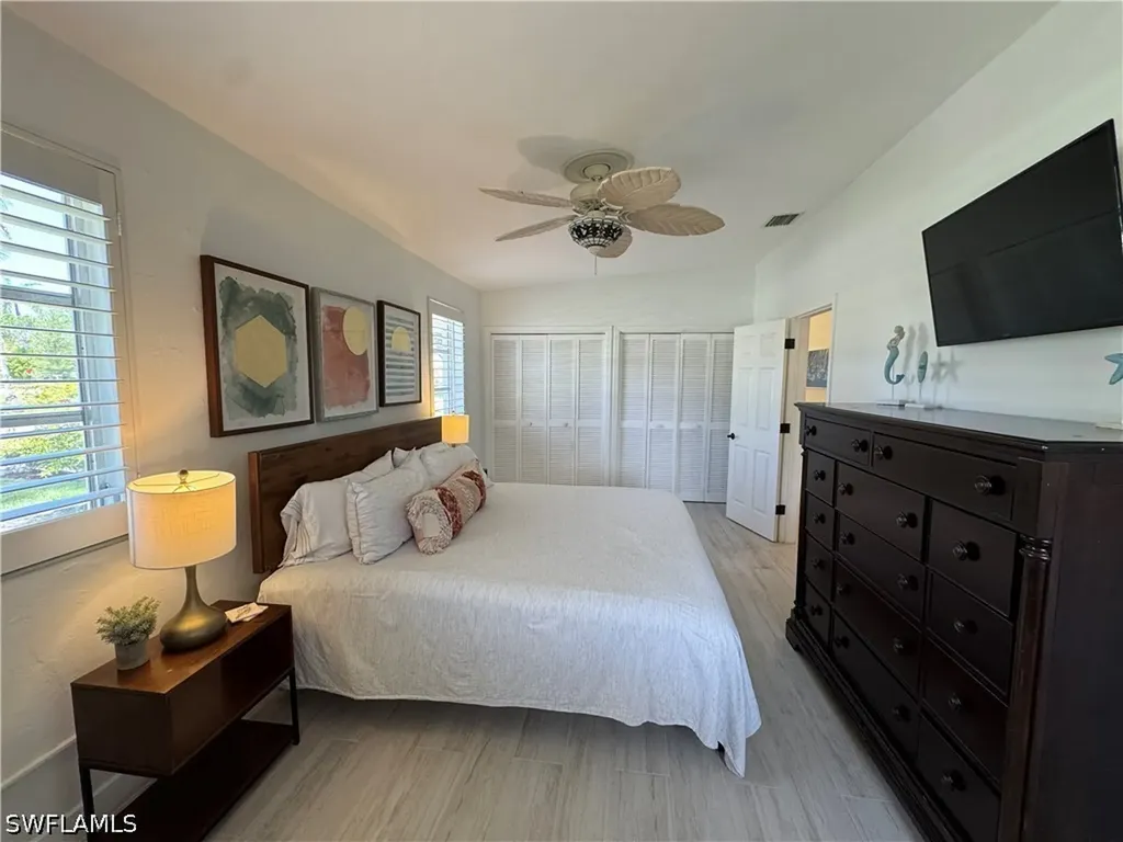 784 11th Street N Naples FL 34102