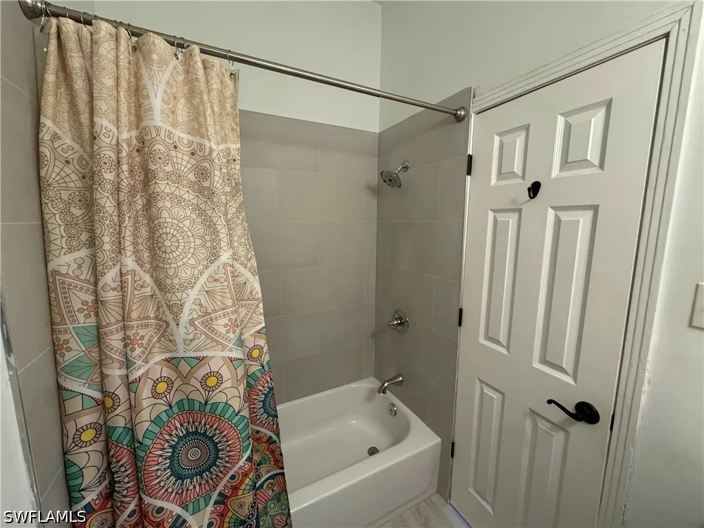 784 11th Street N Naples FL 34102