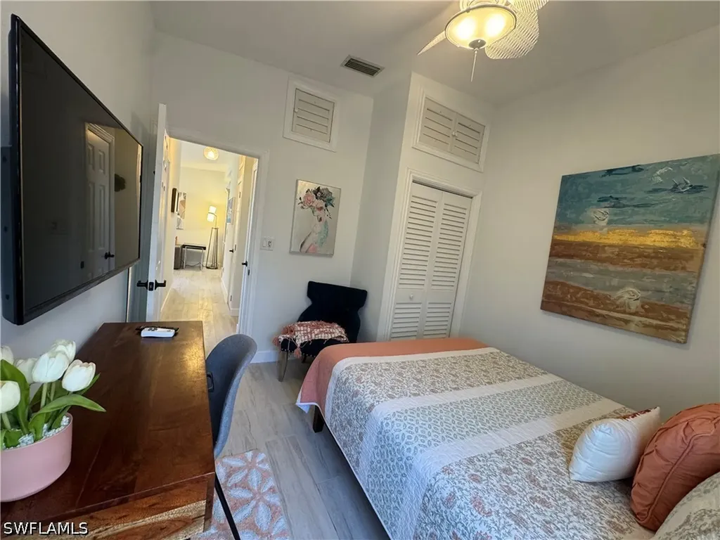 784 11th Street N Naples FL 34102
