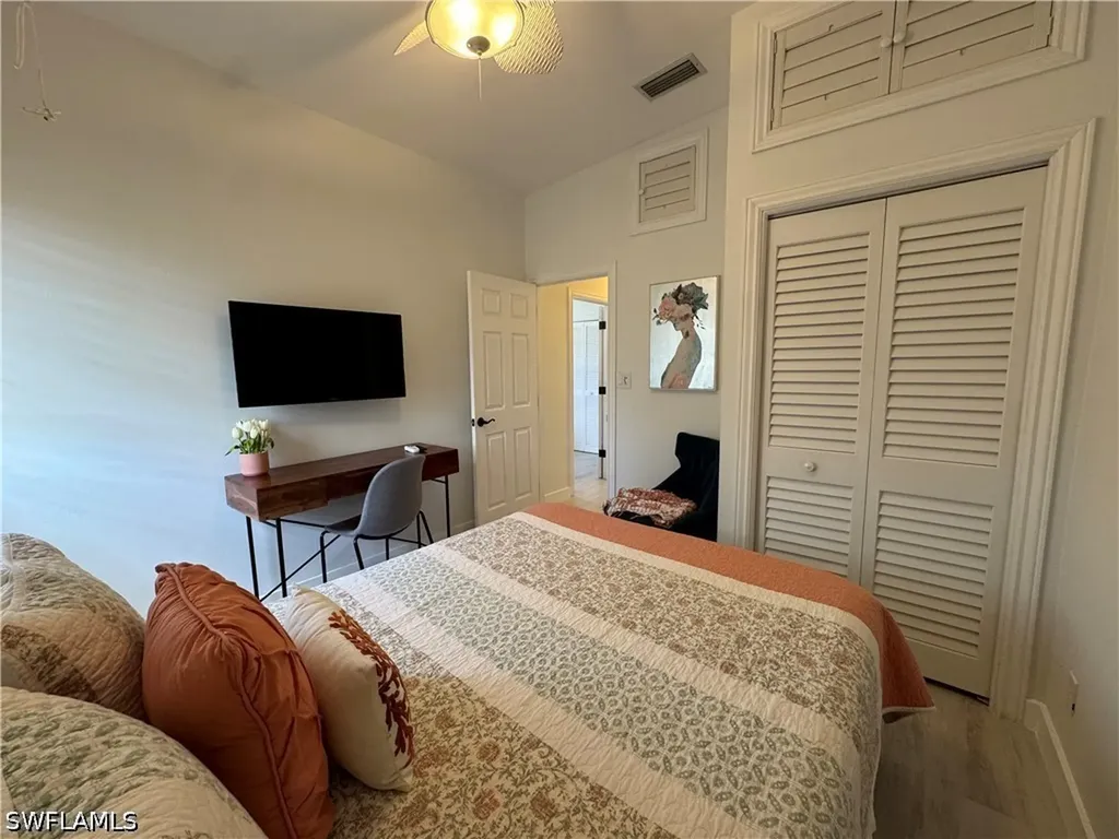 784 11th Street N Naples FL 34102