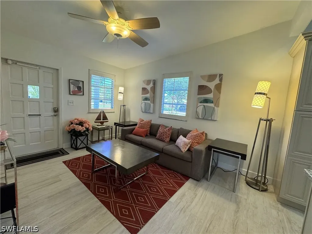 784 11th Street N Naples FL 34102