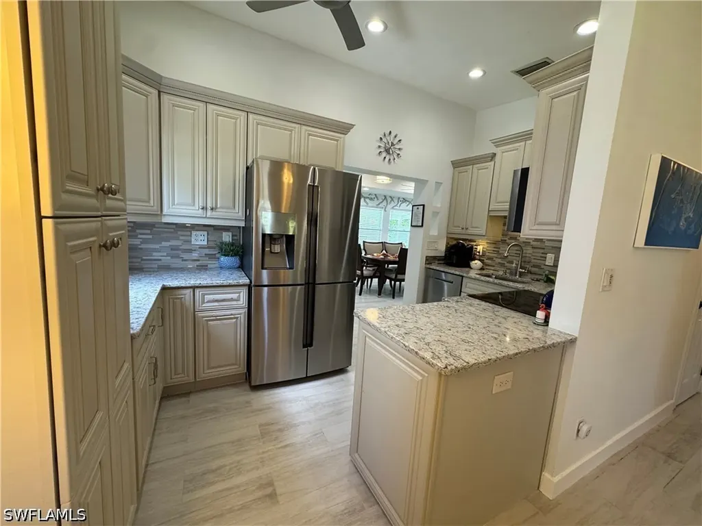 784 11th Street N Naples FL 34102