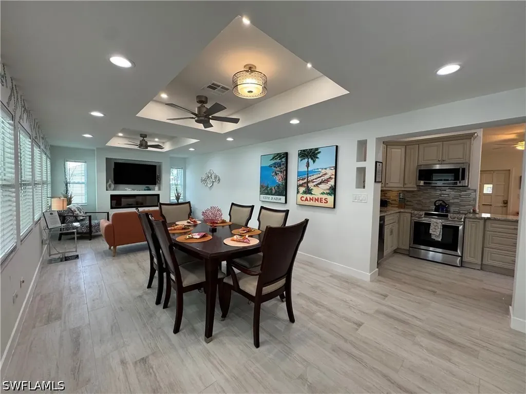 784 11th Street N Naples FL 34102