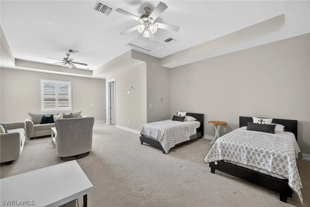 14748 Windward Lane Naples FL 34114